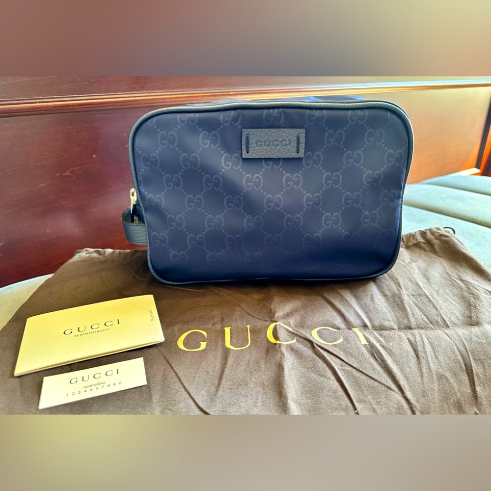 100% Authentic Gucci Toiletry/Cosmetic Bag